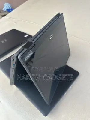Laptop Acer TravelMate B 4GB Intel Pentium SSD 128GB