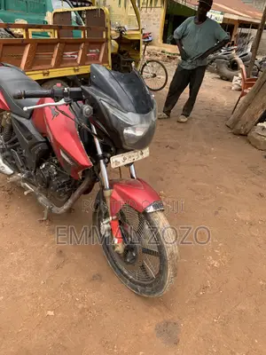 Suzuki 2023 Red