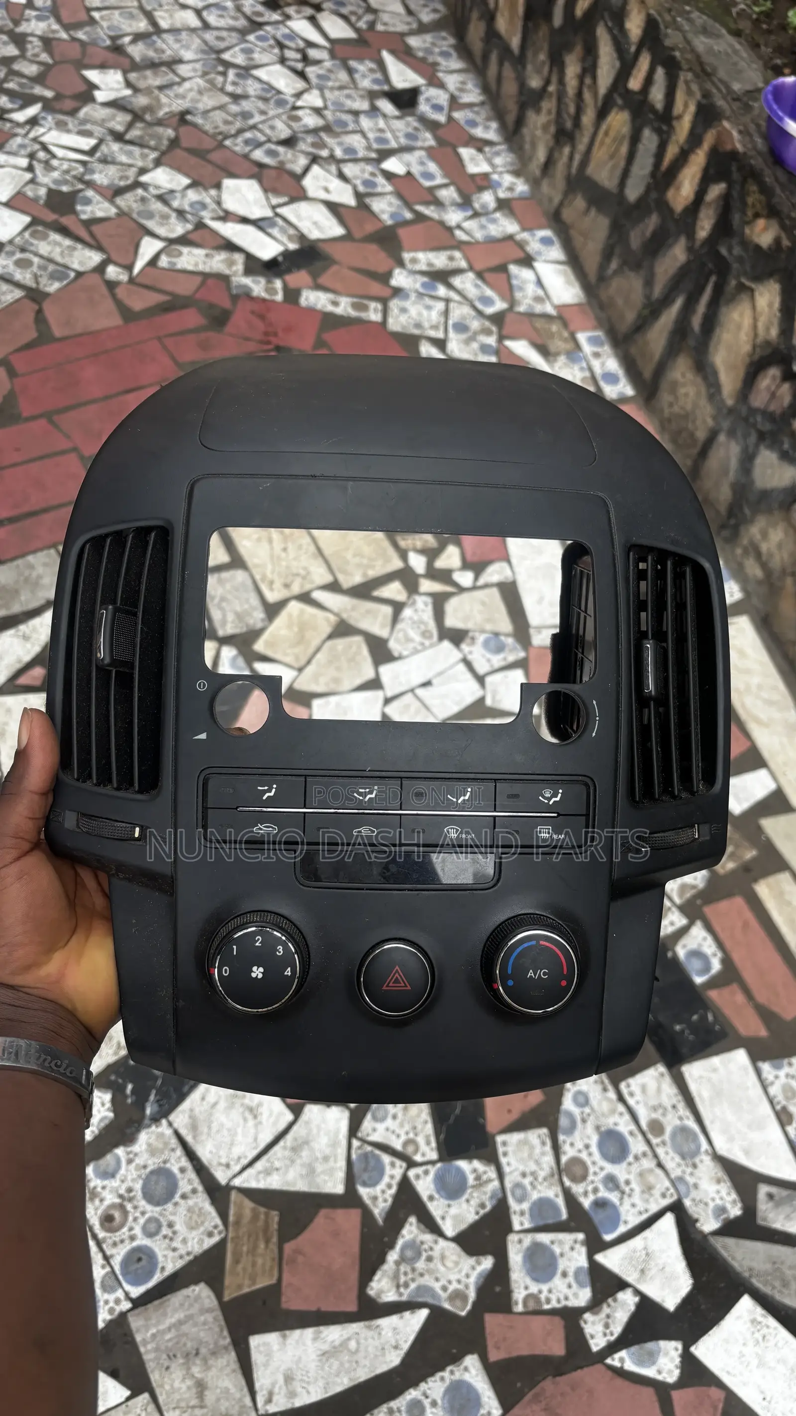 Hyundai I30 Dash Board Tape Face