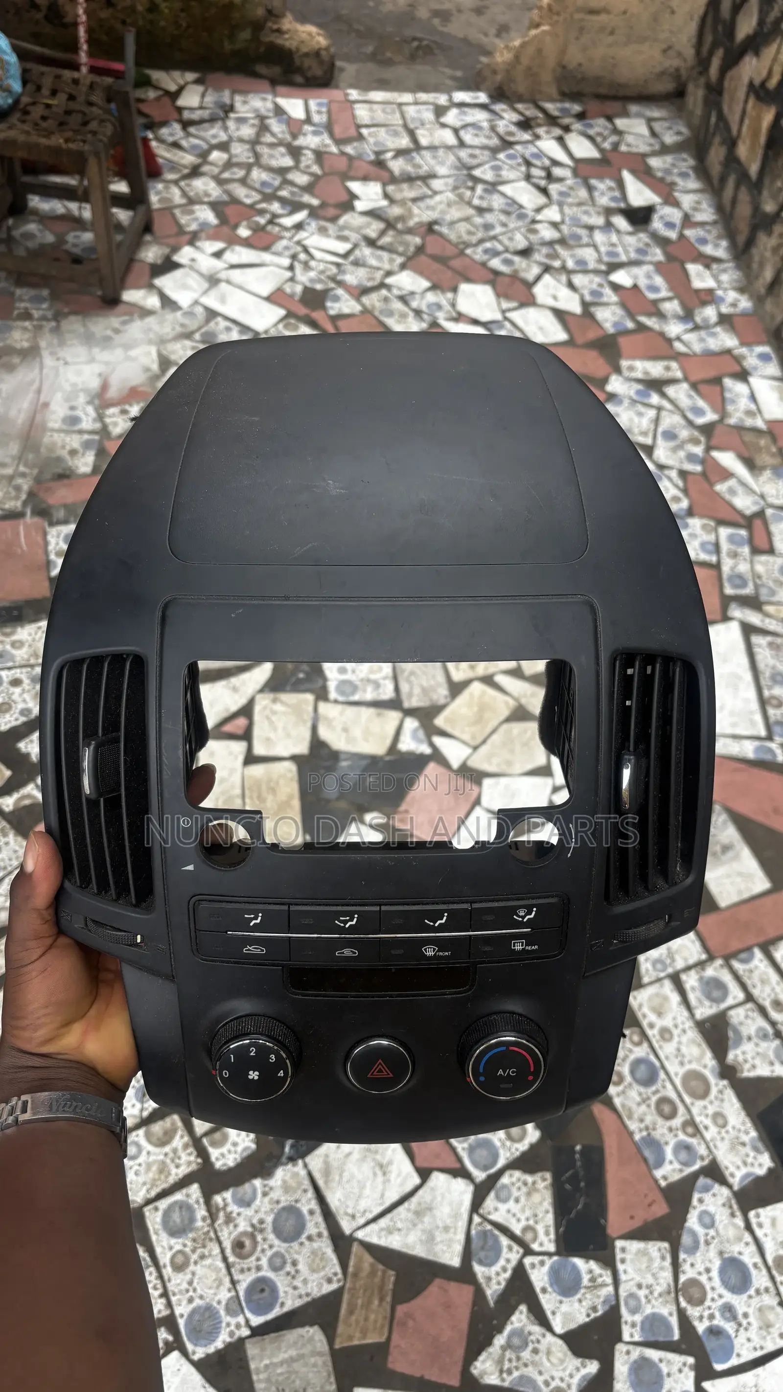 Hyundai I30 Dash Board Tape Face