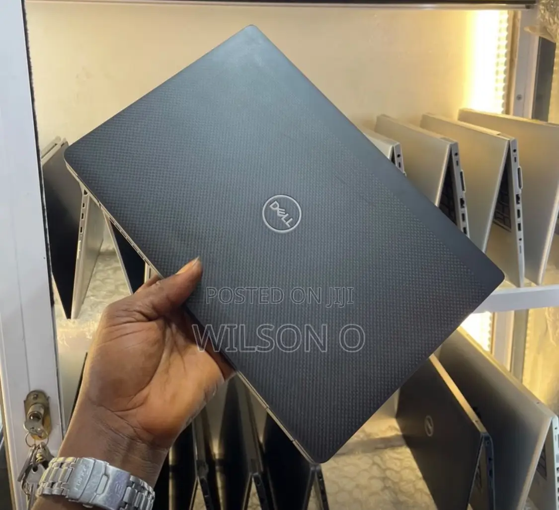 Laptop Dell Latitude 7310 16GB Intel Core i5 SSD 256GB