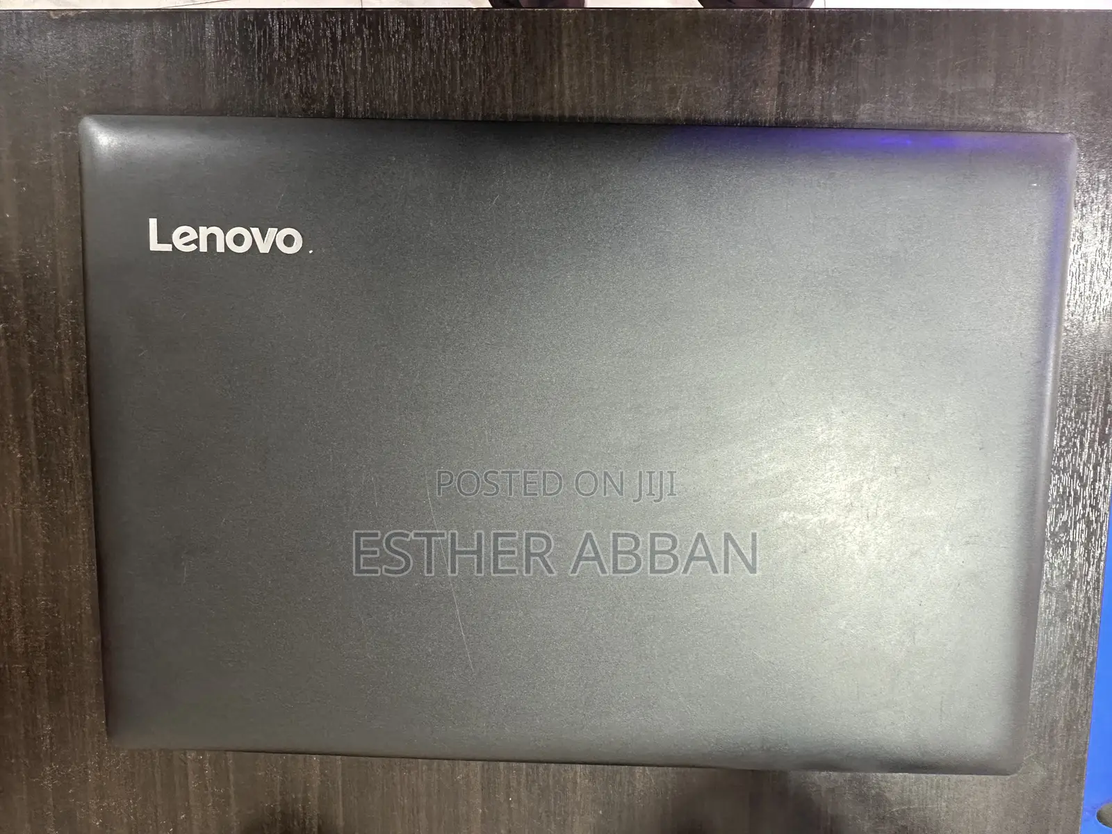 Laptop Lenovo IdeaPad 300 4GB AMD Ryzen HDD 500GB