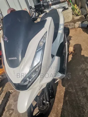 Honda 2020 White