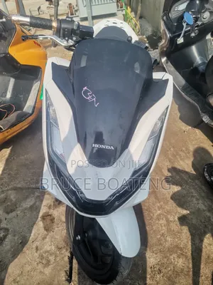 Honda 2020 White