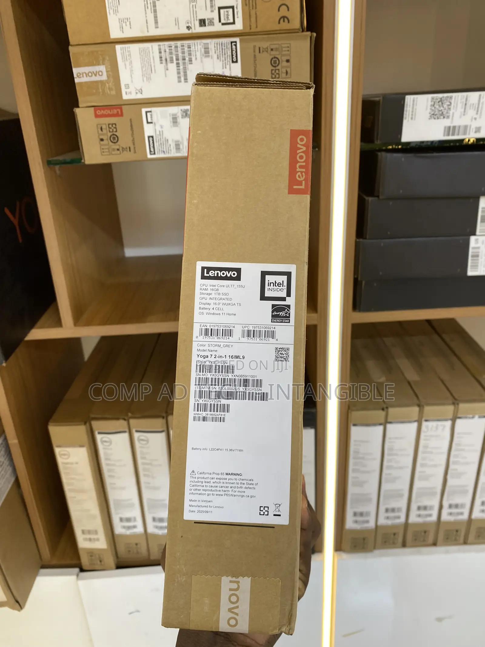 New Laptop Lenovo Yoga 7i 16GB Intel Core Ultra 7 SSD 1T