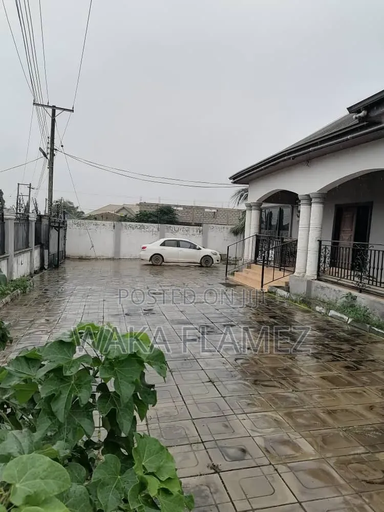 4bdrm House in Mecedonia City, Amasaman for sale