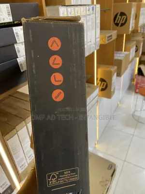 New Laptop Lenovo Yoga 7i 8GB Intel Core i5 SSD 512GB