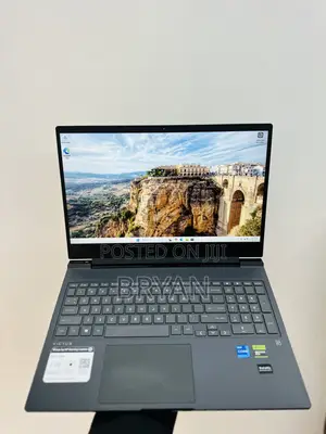 Laptop HP Victus 16 16GB Intel Core i7 SSD 1T