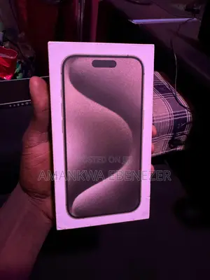 New Apple iPhone 15 Pro Max 256 GB Black