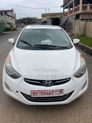 Hyundai Elantra 2013 White