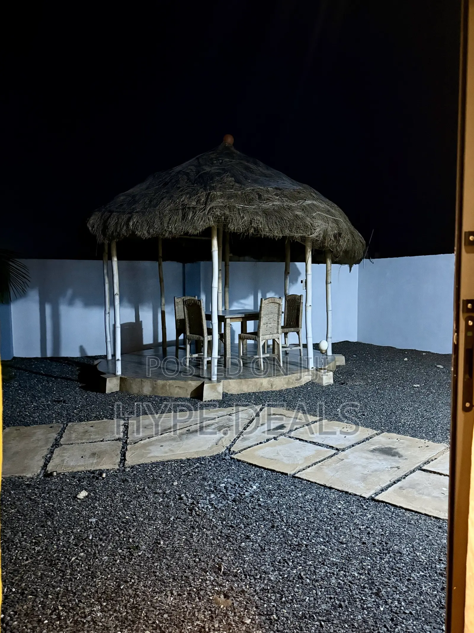 Beachside Studio Apartment for Short Stay
