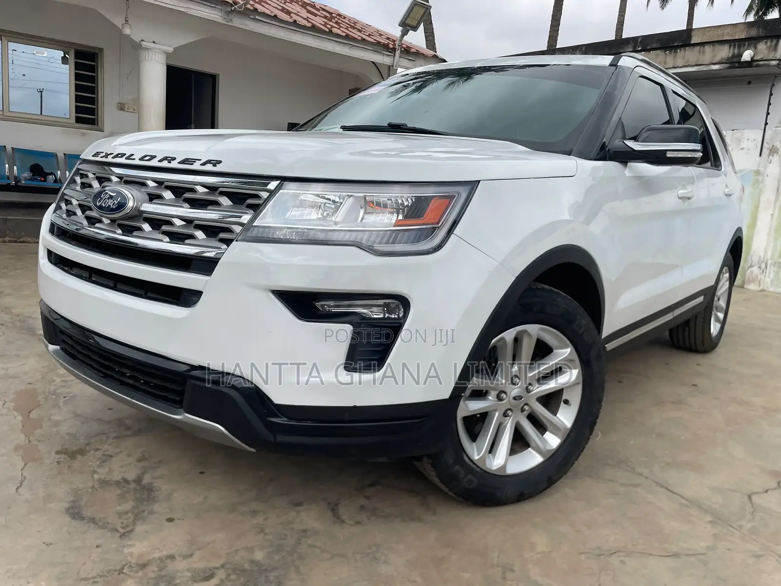 Ford Explorer XLT 4dr 4x4 (2.3L 4cyl 6A) 2017 White