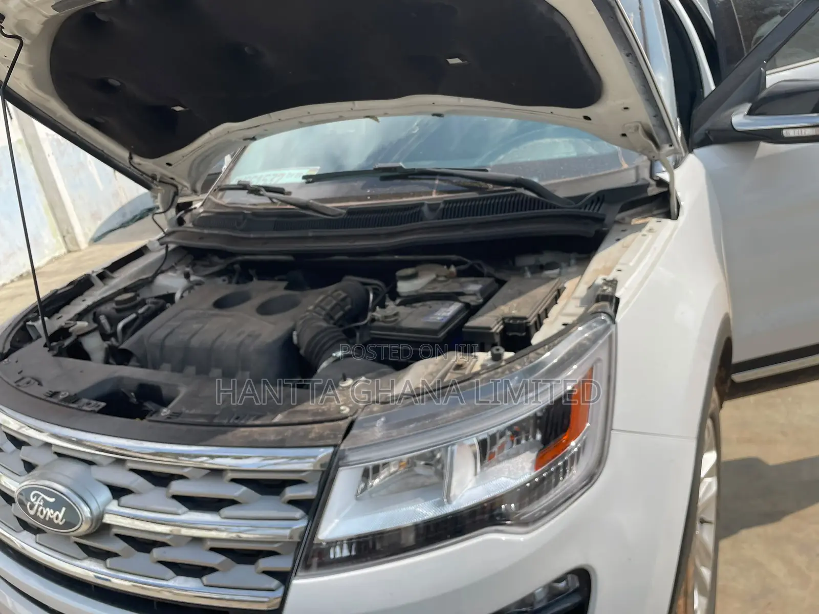 Ford Explorer XLT 4dr 4x4 (2.3L 4cyl 6A) 2017 White