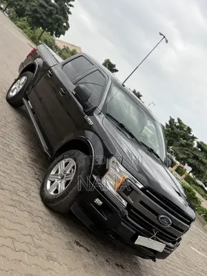 Ford F-150 2018 Black
