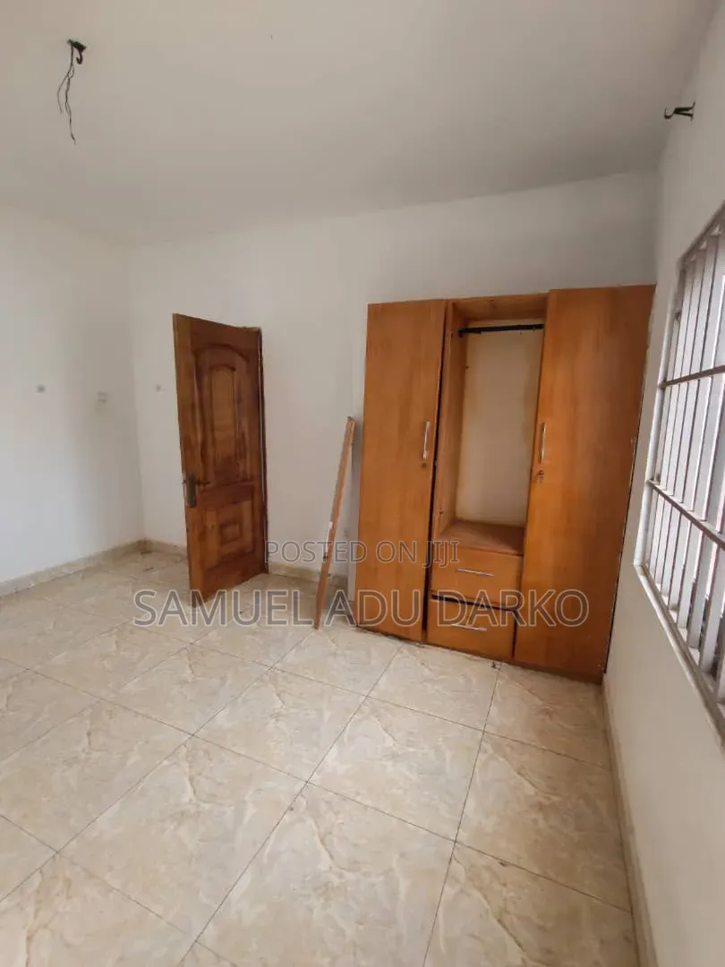 1bdrm Apartment in Righteous Hands, Trade Fair for rent