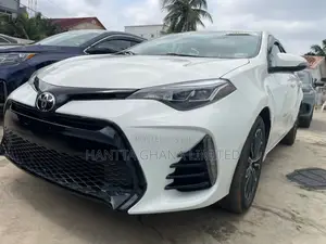 Toyota Corolla S 4dr Sedan (1.8L 4cyl CVT) 2015 White