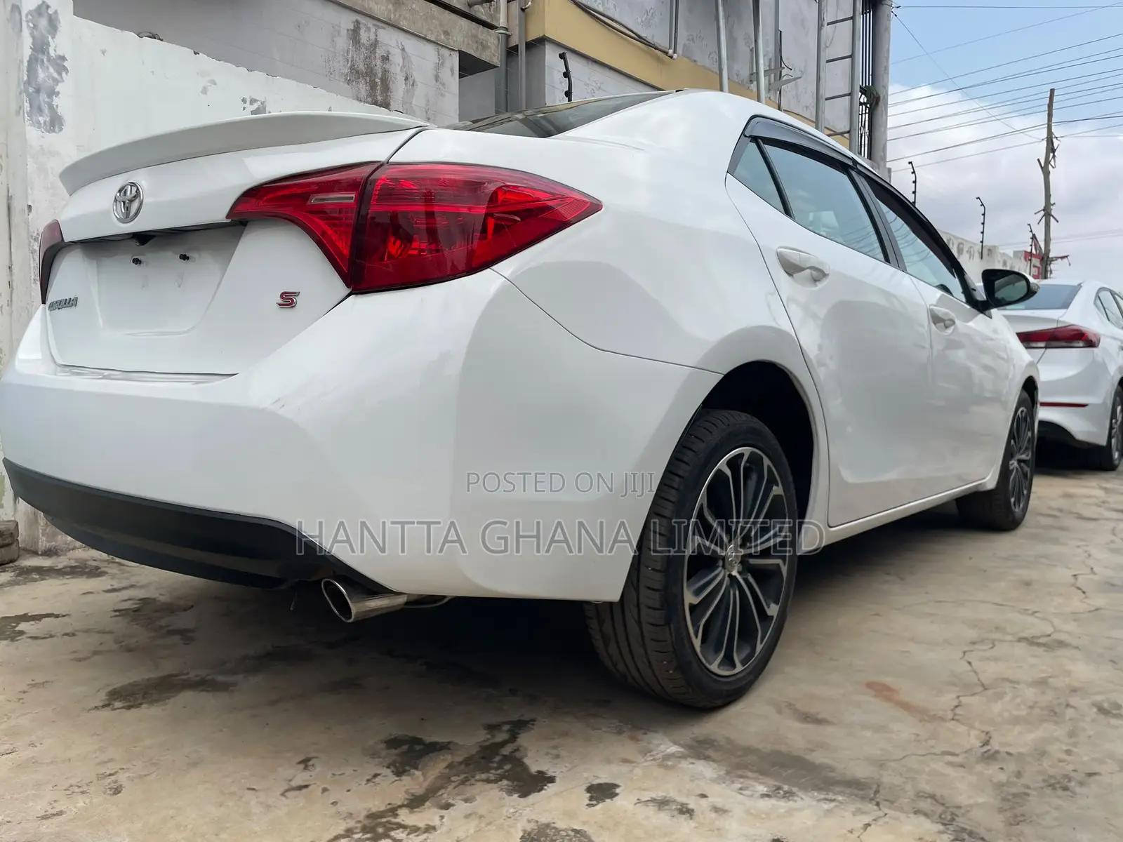 Toyota Corolla S 4dr Sedan (1.8L 4cyl CVT) 2015 White