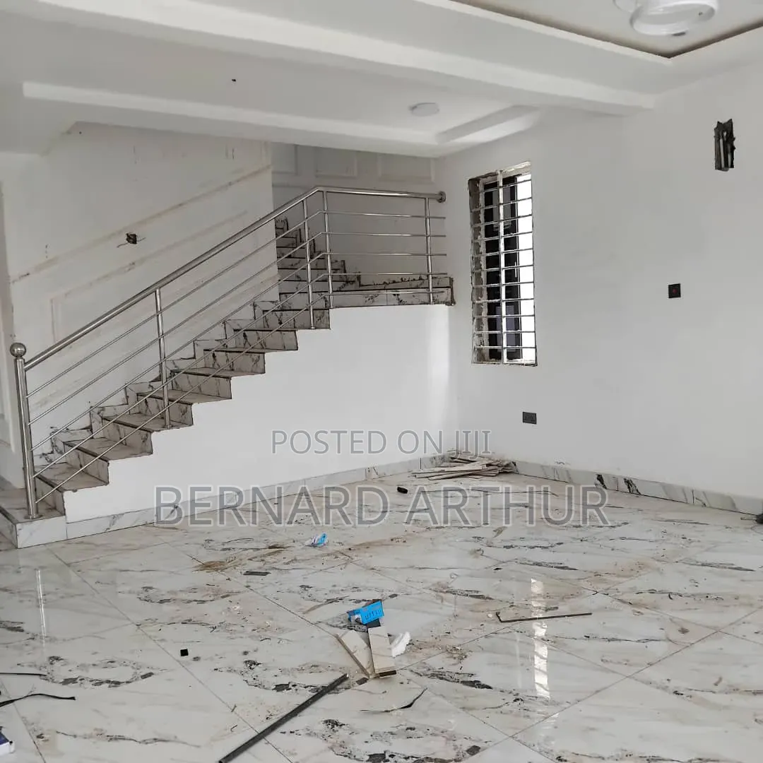 4bdrm Duplex in Bernard Agency, Pokuase for rent