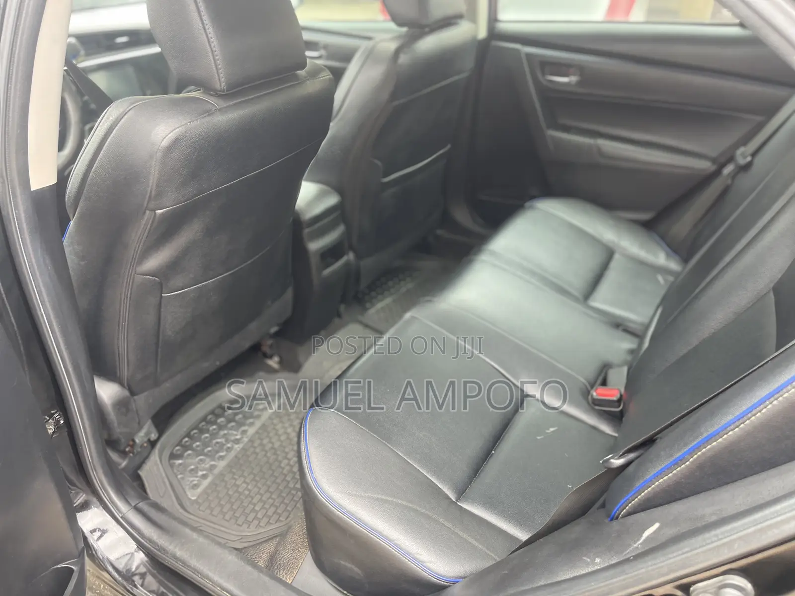 Toyota Corolla XSE (1.8L 4cyl 2A) 2019 Black