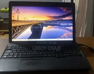Laptop Lenovo ThinkPad T14 16GB Intel HDD+SSD 500GB