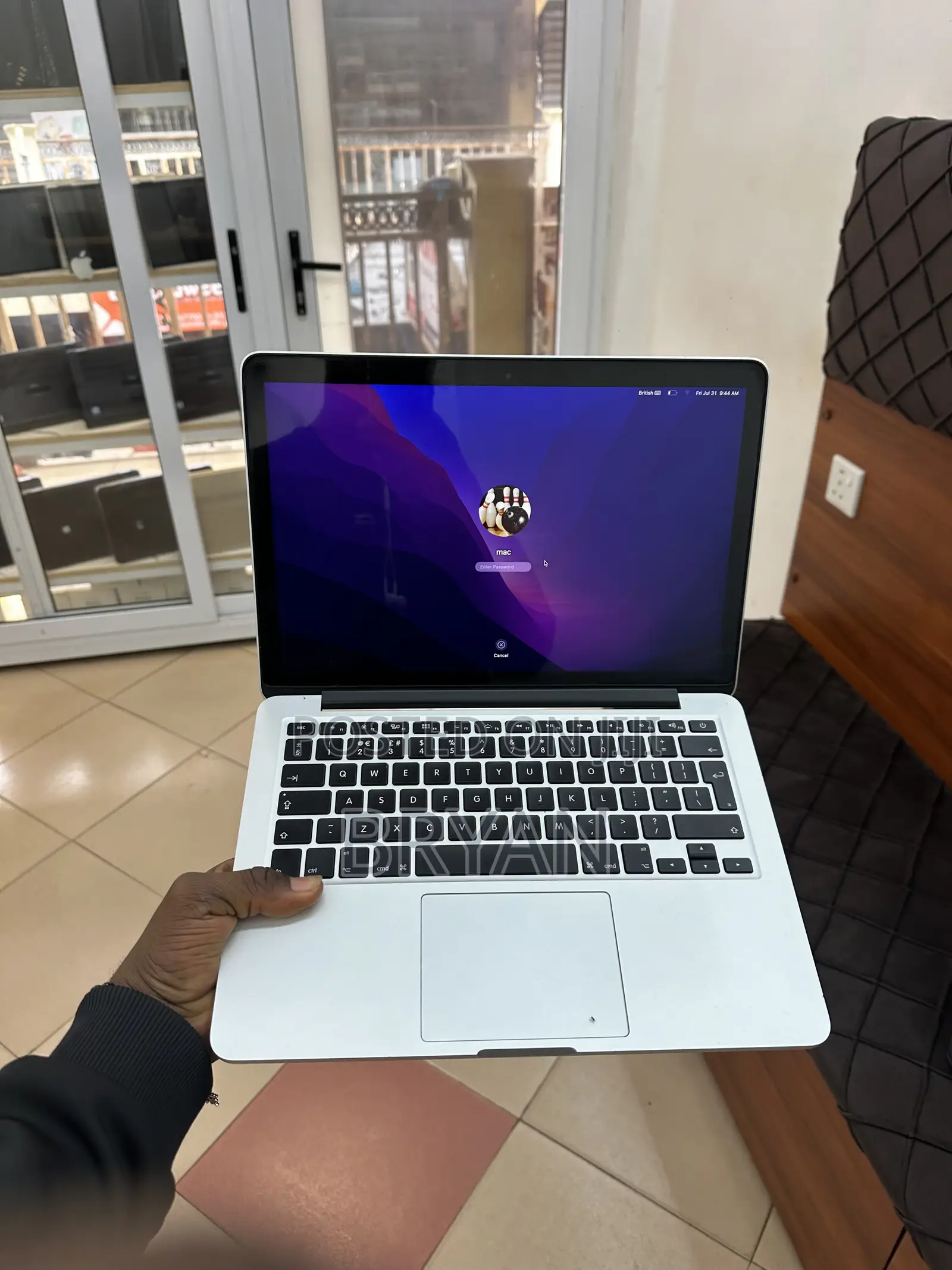 Laptop Apple MacBook Pro 2015 8GB Intel Core i5 SSD 512GB