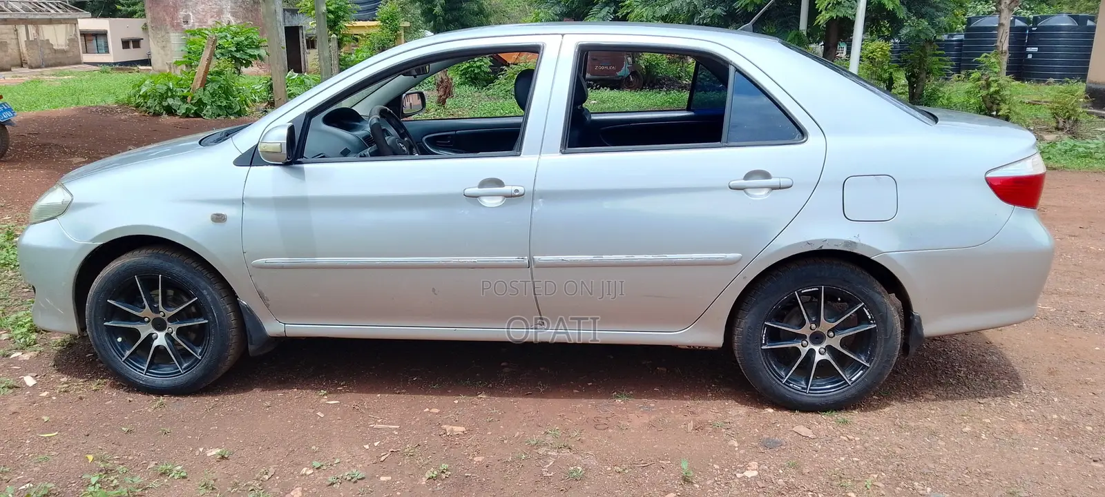 Toyota Vios 2009 Silver