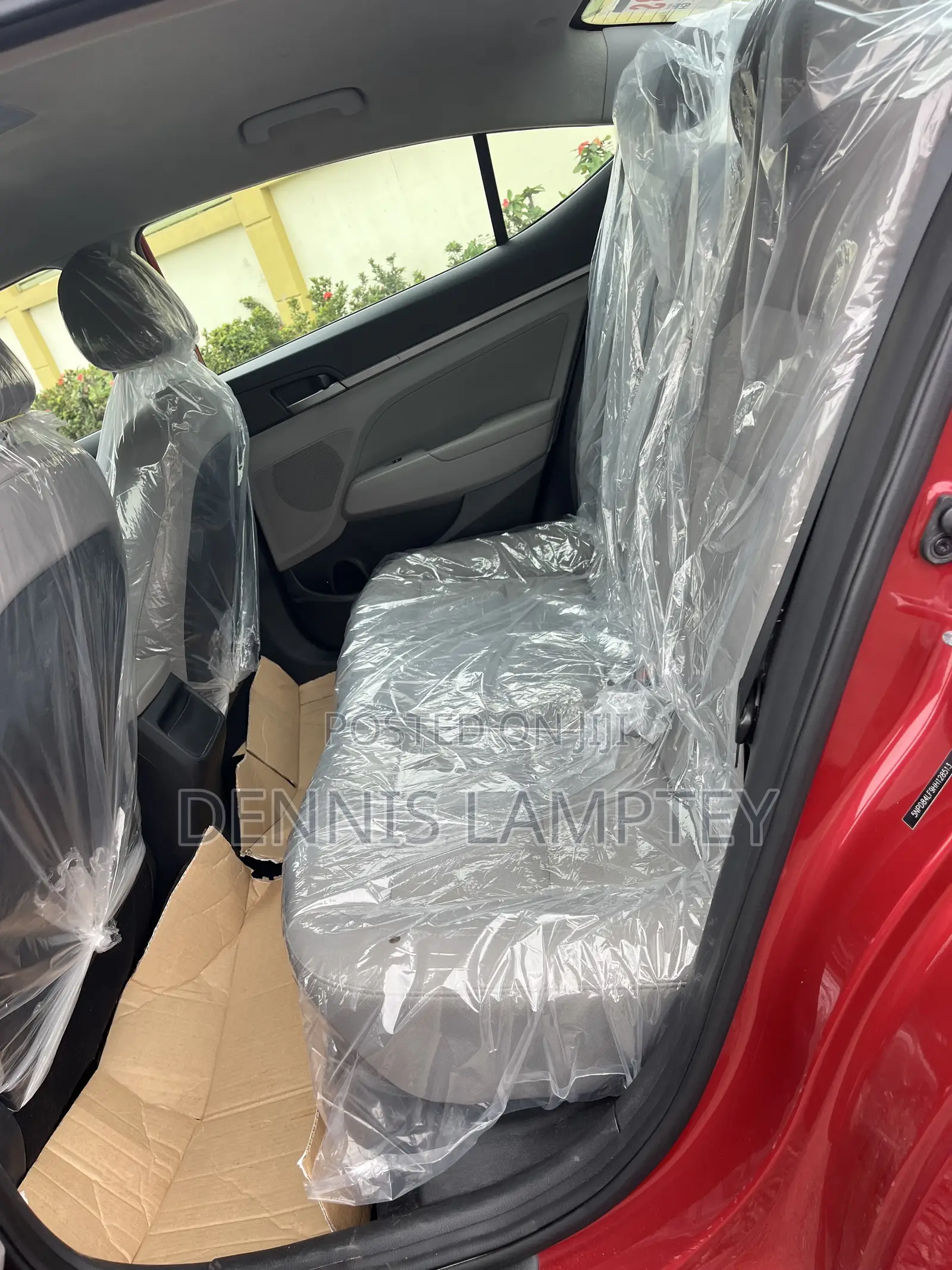 Hyundai Elantra 2017 Red