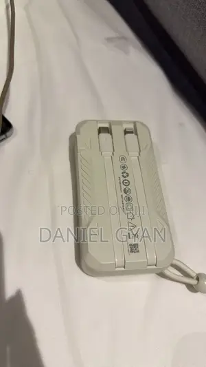 RSILOU 22.5W Power Bank With Several Features.