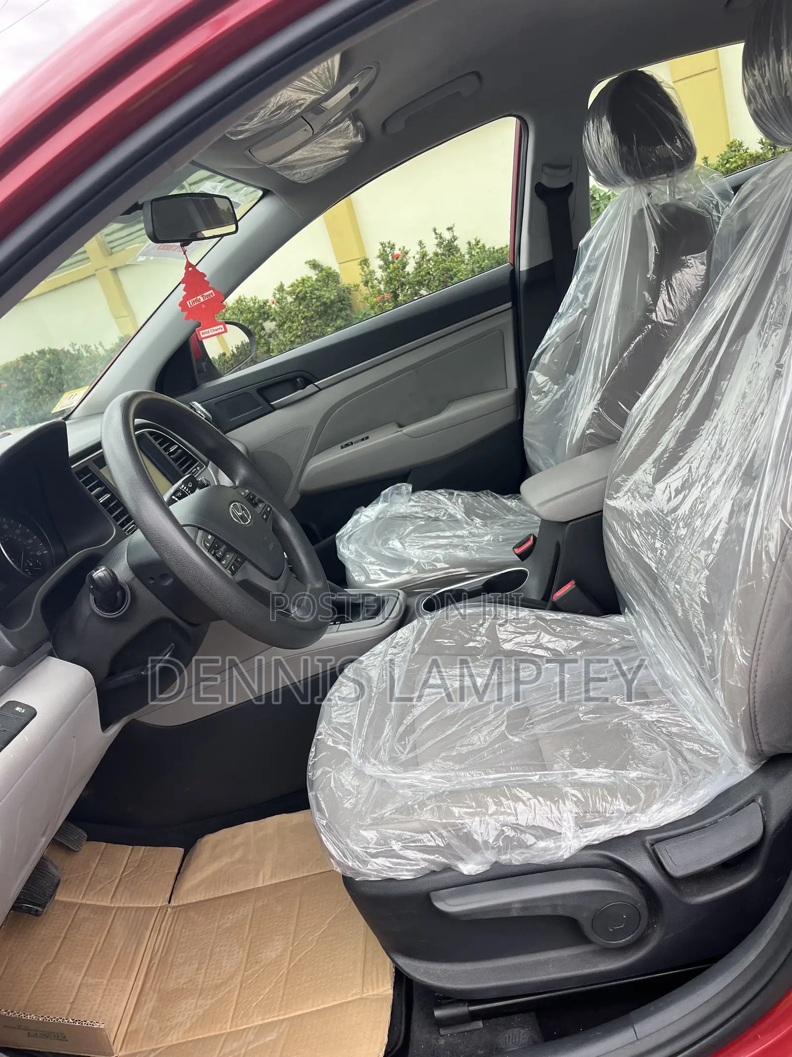 Hyundai Elantra 2017 Red