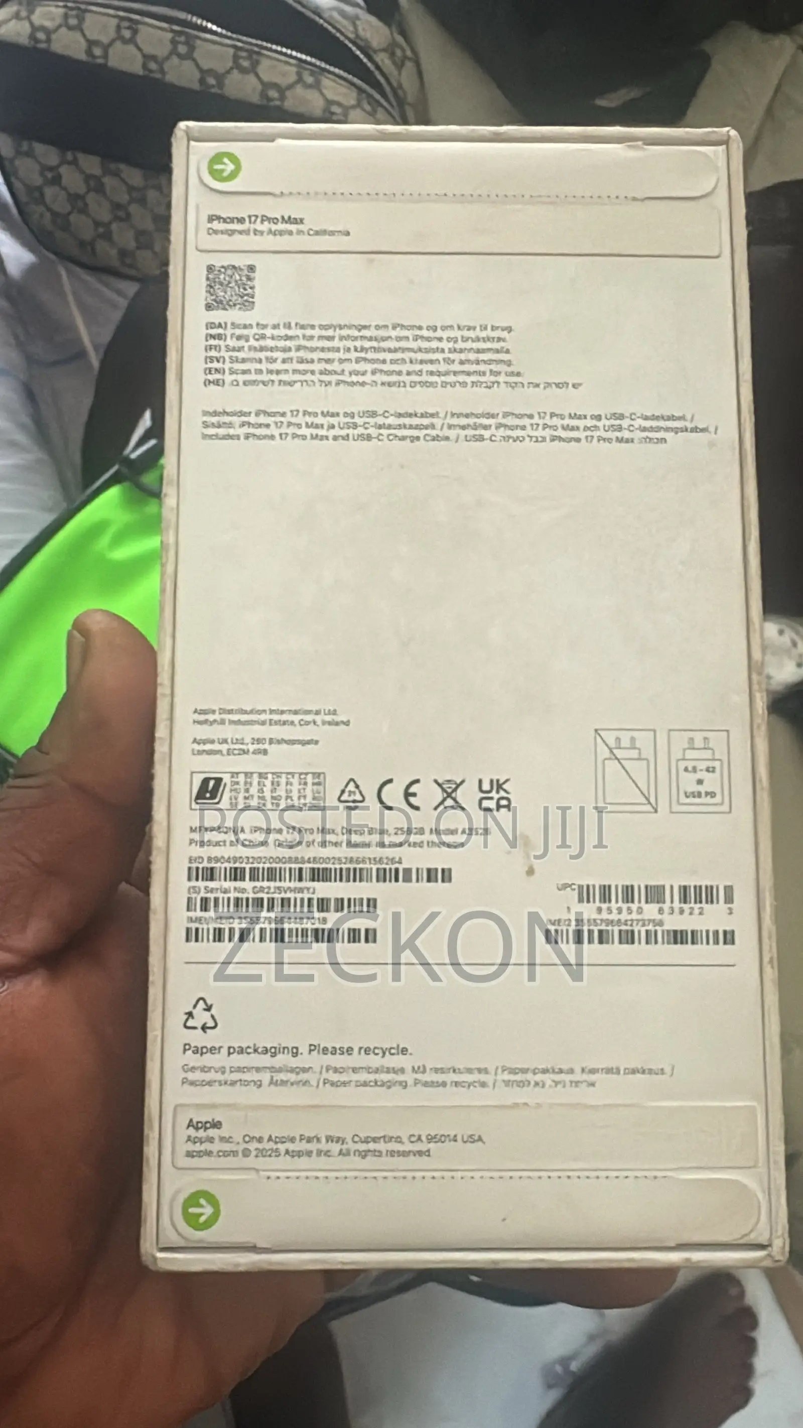 New Apple iPhone 17 Pro Max 256 GB Blue