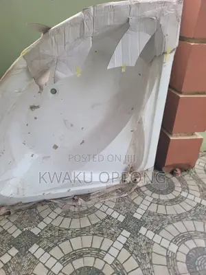 Corner Bathtub 150 X 150