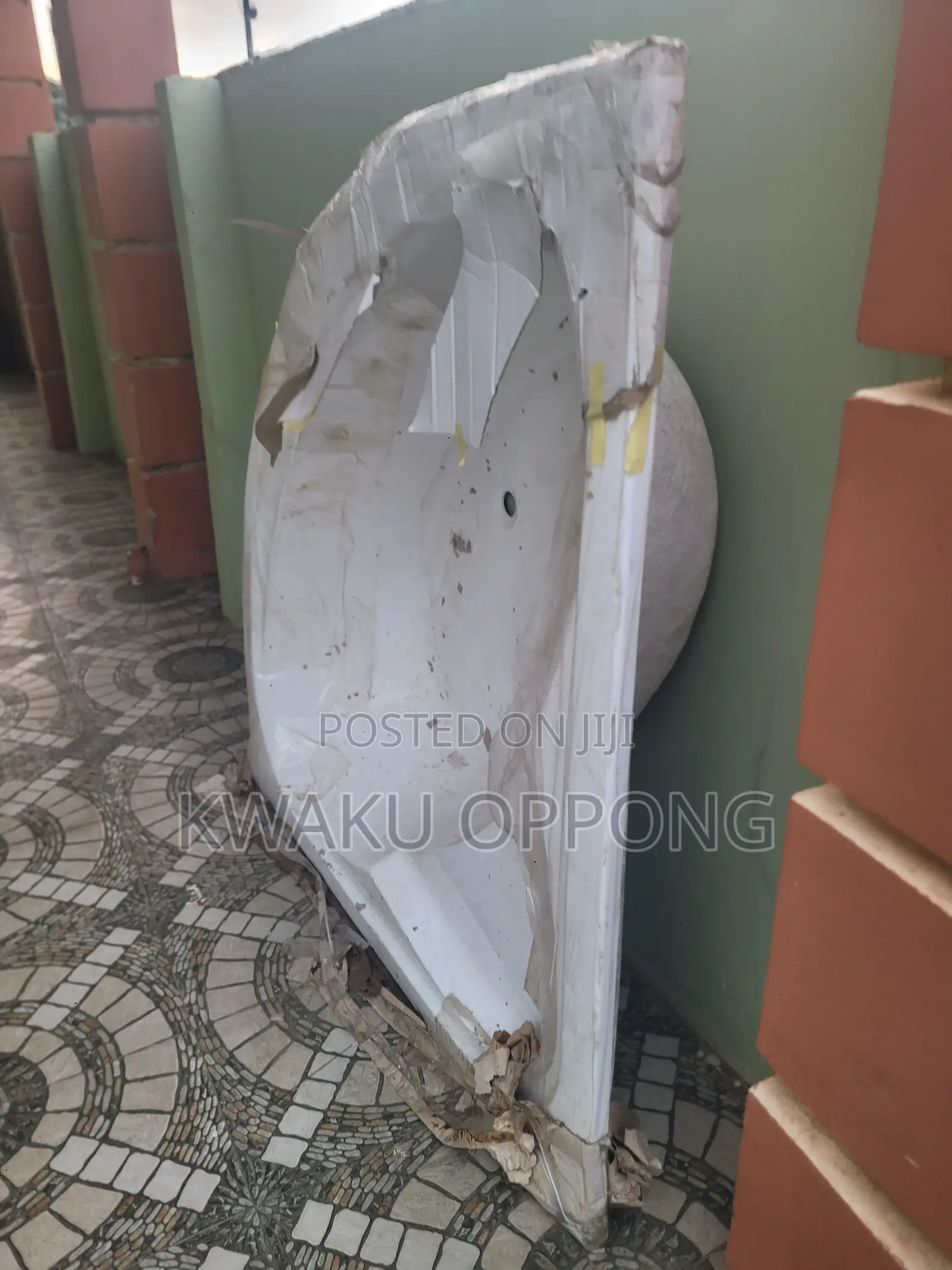 Corner Bathtub 150 X 150