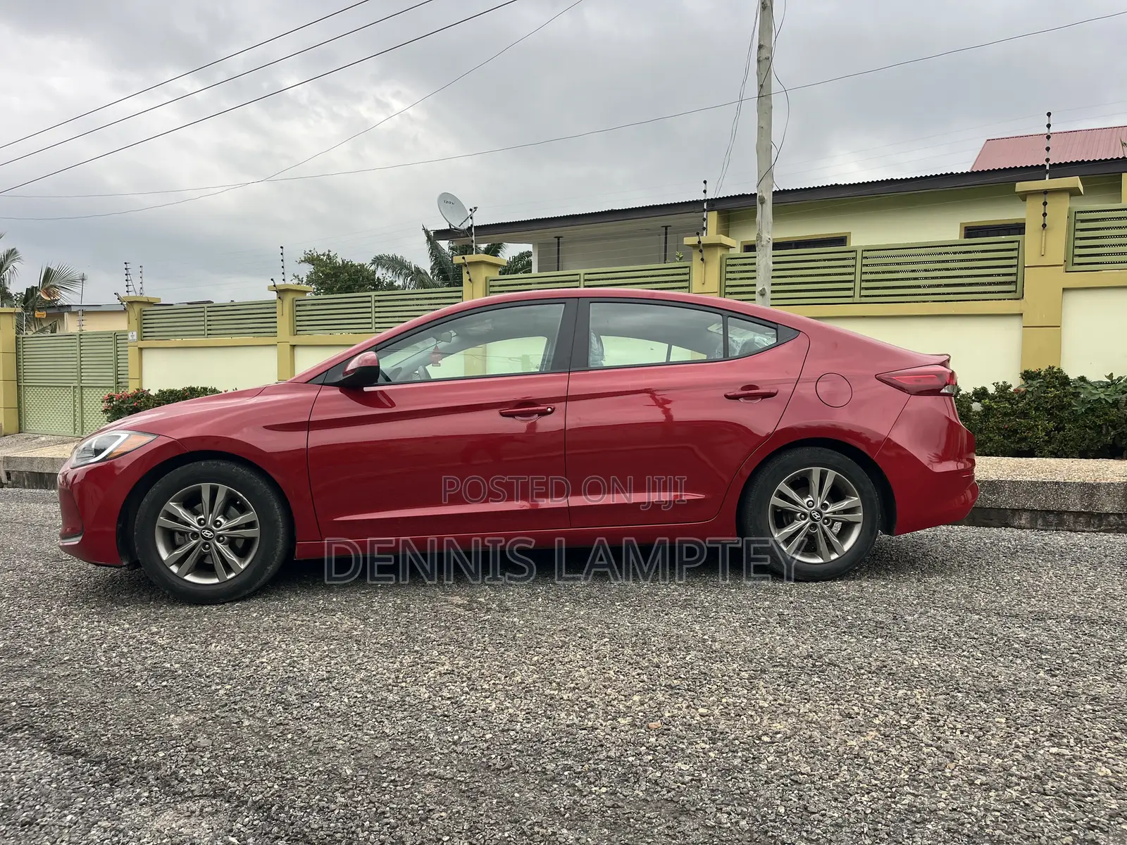 Hyundai Elantra 2017 Red