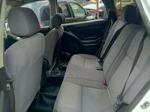 Pontiac Vibe 2008 White