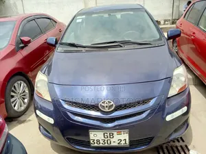 Toyota Yaris 2010 Blue