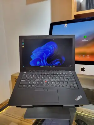 Laptop Lenovo ThinkPad 240X 8GB Intel Core i7 SSD 128GB