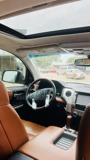 Toyota Tundra 2020 White