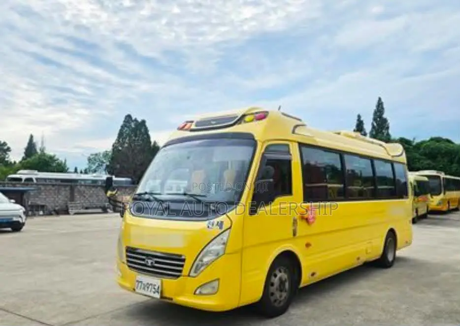 Daewoo Lestar 2015 Yellow