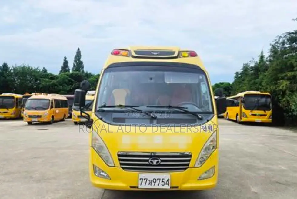 Daewoo Lestar 2015 Yellow