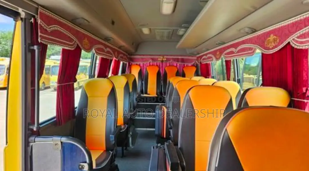 Daewoo Lestar 2015 Yellow