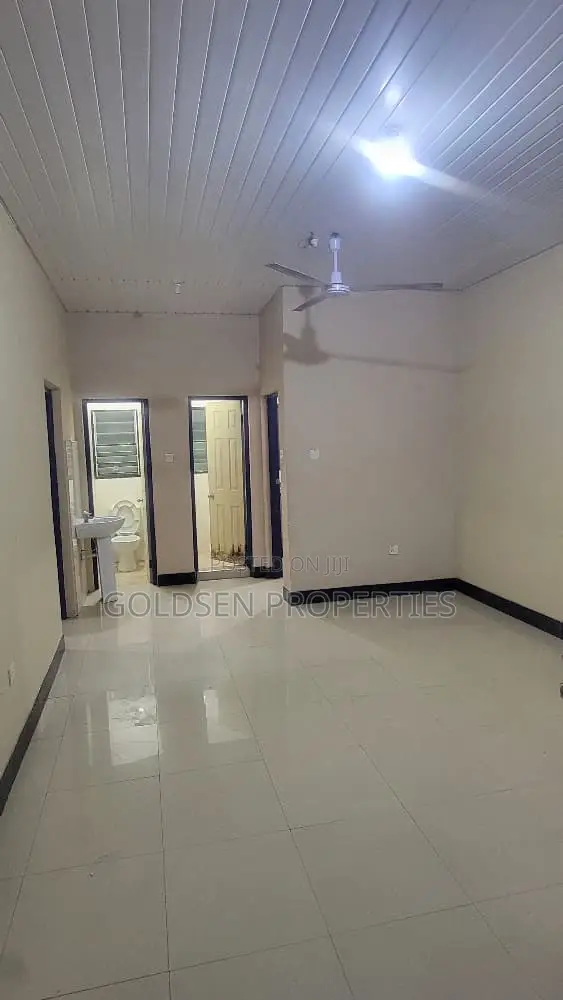1bdrm Apartment in Mile 7 for rent