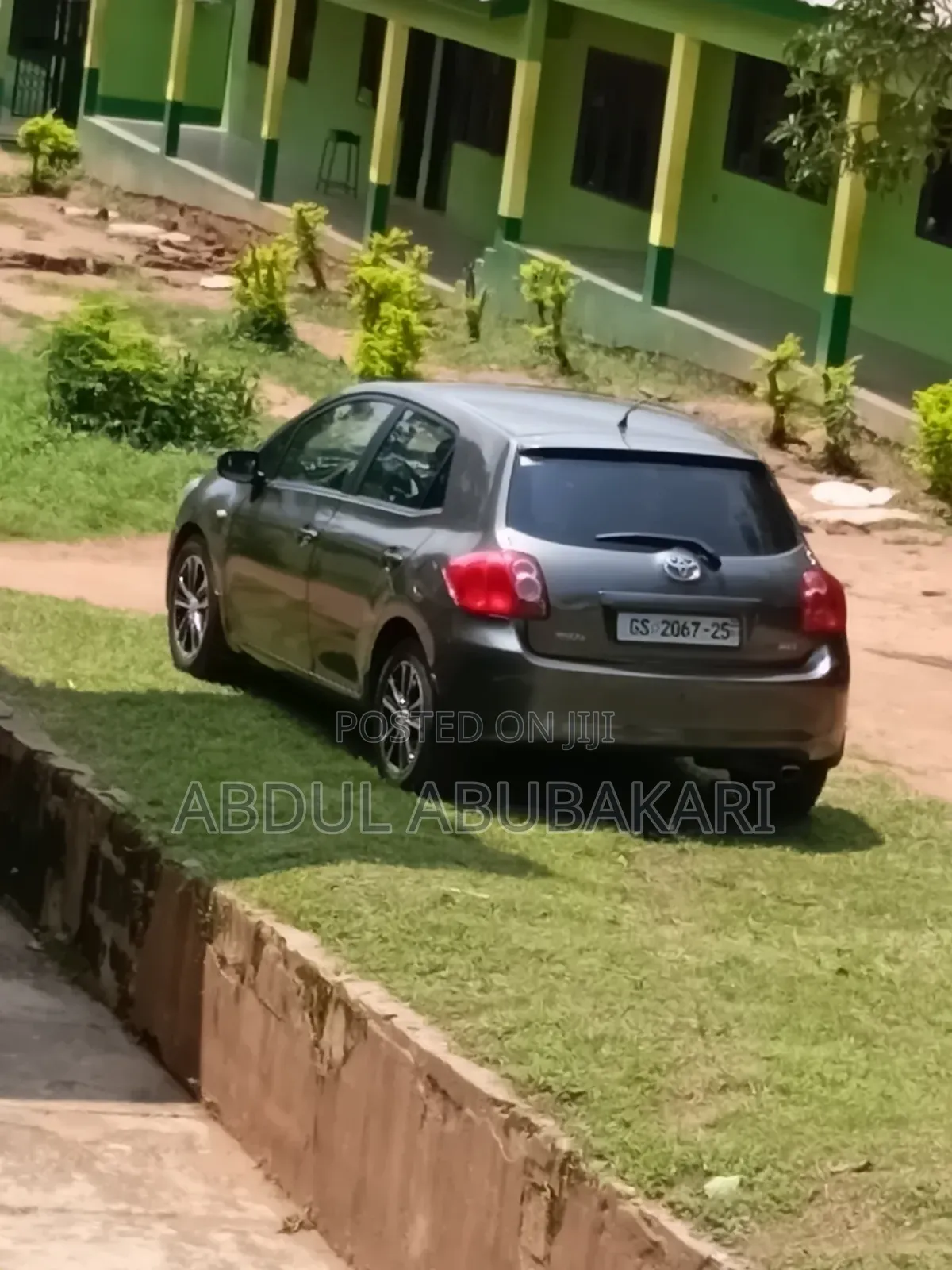 Toyota Yaris 2019 Gray
