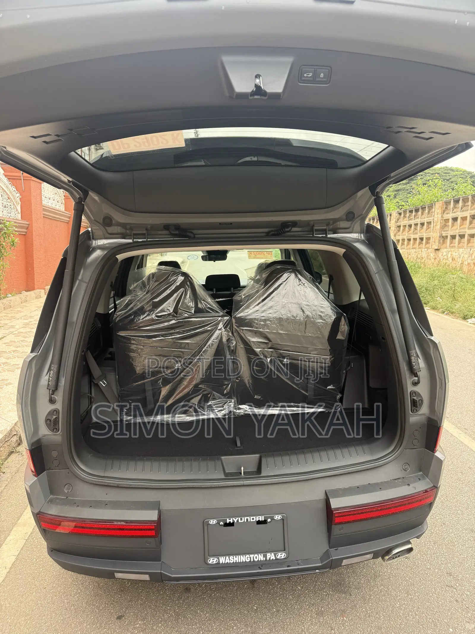 Hyundai Santa Fe SEL 2024 Gray