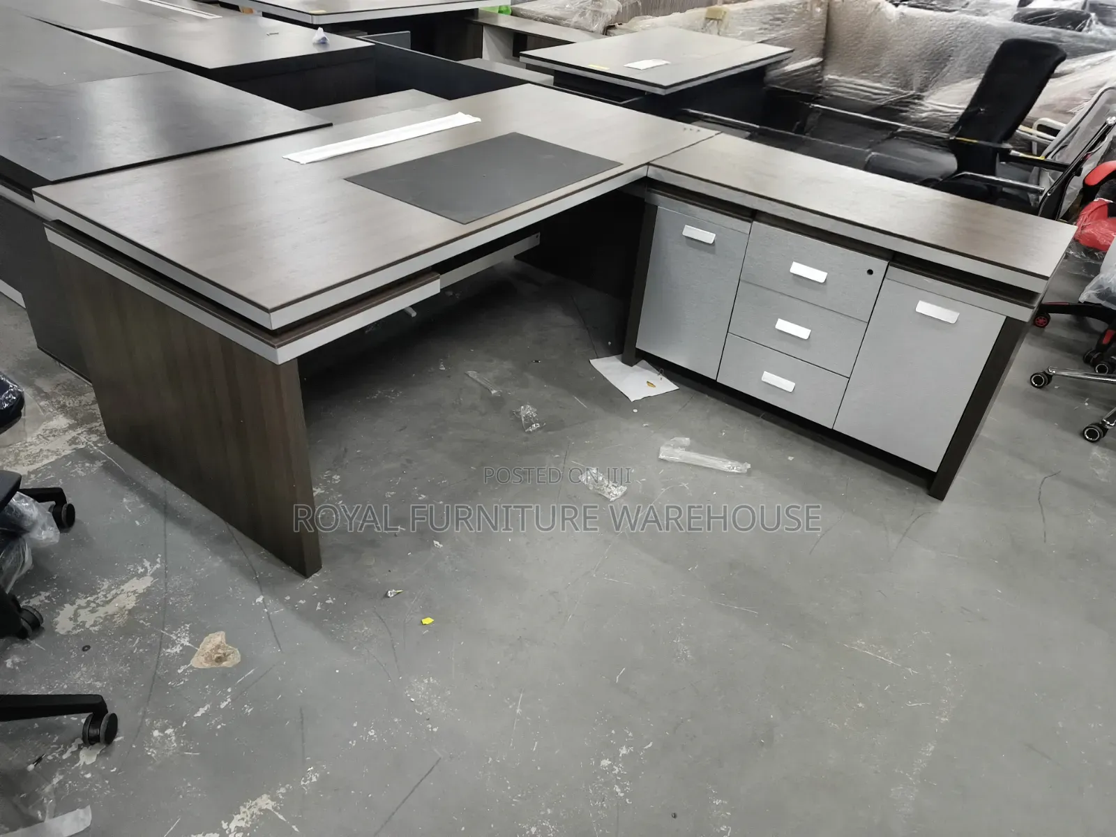The Stratos Executive L Desk