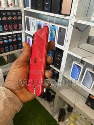 New Apple iPhone 11 64 GB Red
