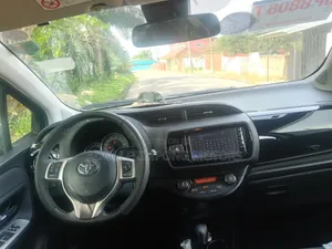 Toyota Vitz 2016 Black