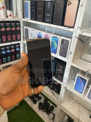 New Apple iPhone 11 128 GB Black