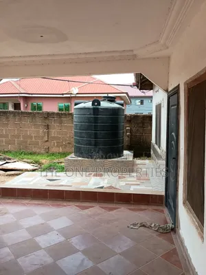 3bdrm House in Adjen Kotoku, Amasaman for sale