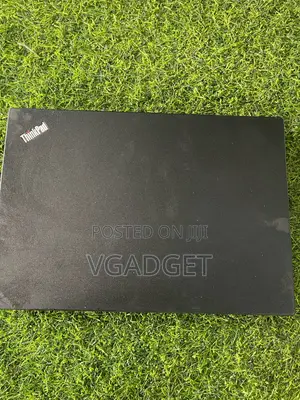 Laptop Lenovo ThinkPad T490s 8GB Intel Core i3 HDD 500GB