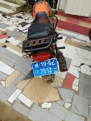 Bajaj Boxer 2019 Red